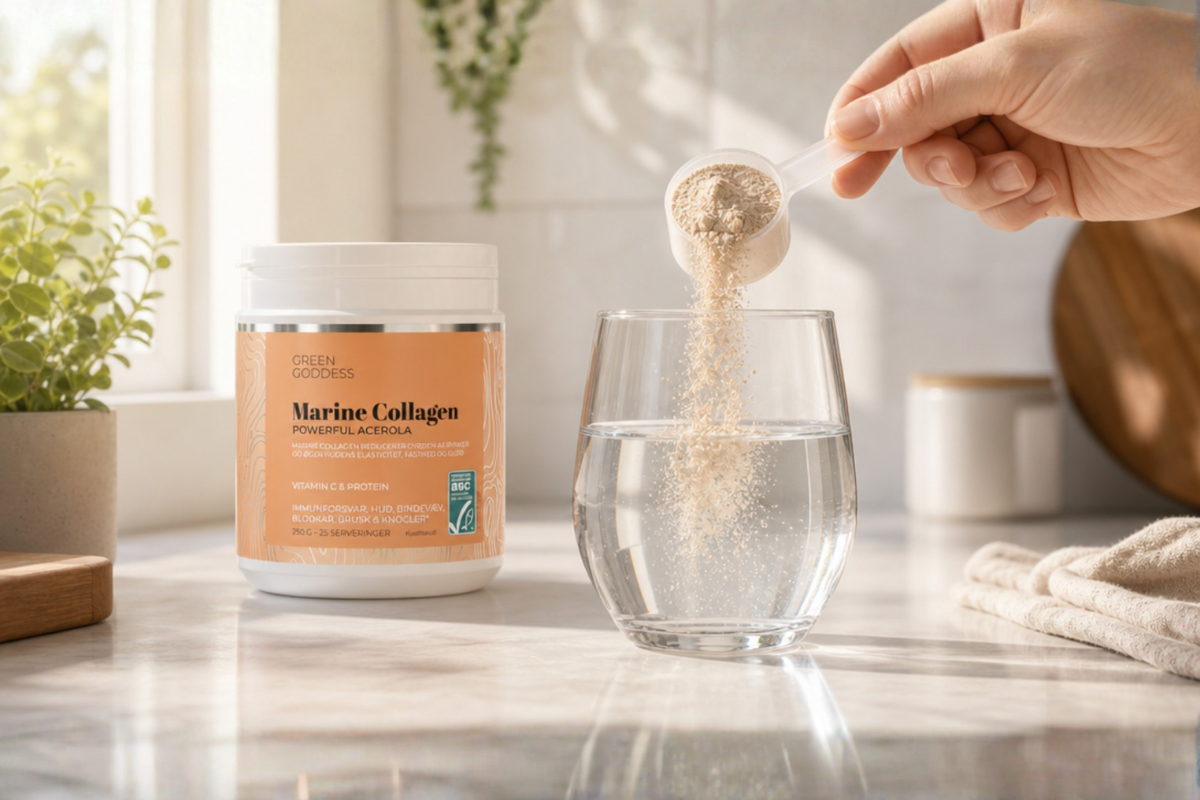 Green Goddess Collagen Powerful Acerola 250g emballage med ASC-logo og fokus p� Vitamin C og Protein pr�senteret p� shoppen.