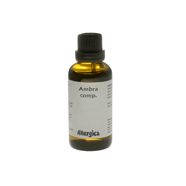 En klassisk m�rkebrun apoteker-glasflaske fra Allergica. Etiketten er stilren og hvid. Flasken indeholder 50 ml Ambra comp. dr�ber og har en praktisk, indbygget dr�bet�ller i toppen.
