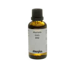 Allergica Aurum met. D12 50 ml flaske med hvidt m�rkat og gyldne detaljer. Dansk h�ndpotenseret hom�opati.