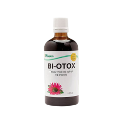 Mezina BI-OTOX 100 ml tinktur. En m�rk glasflaske med en hvid og gr�n etiket, der viser en r�d solhat blomst. Foran flasken ses en gylden propolis-dr�be.