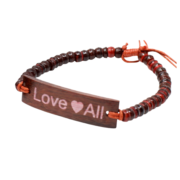 Coco Red Slogan Armb�nd Love All lavet af naturlige kokosn�ddeperler fra Bali med r�dt stretch-design.