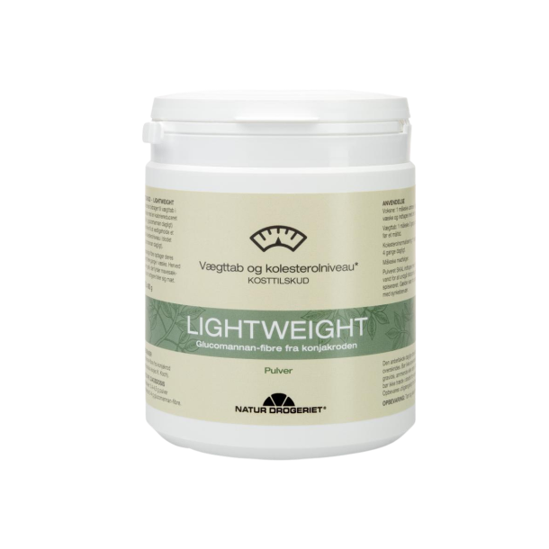 En stor hvid b�tte fra Natur Drogeriet med teksten 'LIGHTWEIGHT - V�gttab og kolesterolniveau - Glucomannan-fibre fra konjakroden - Pulver'.