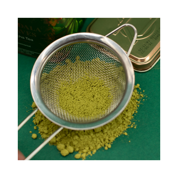 Mandala Leaves - Organic Ceremonial Matcha Tea 50g i d�se