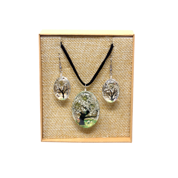Smykkes�t m. Blomster � Tree of Life � White