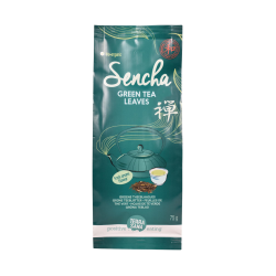 TerraSana �kologisk Sencha Gr�n Te. En elegant, dybgr�n pose med illustration af en klassisk japansk tekande, der fremh�ver 75 gram premium, first flush gr�n te i l�s v�gt.